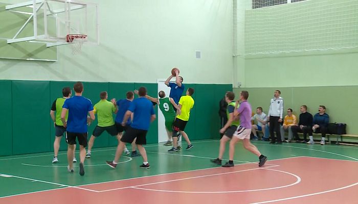 Баскетболисты УРЭЭО Уральской Стали выиграли корпоративный турнир по баскетболу