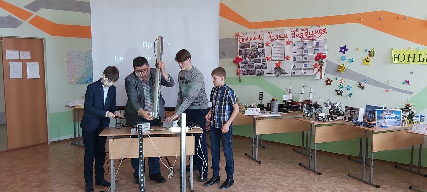 Роботы в приоритете: юные техники Новотроицка показали, на что способны