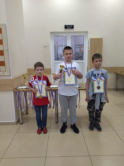 Юный новотроицкий шахматист стал серебряным призёром турнира «Надежда Урала»