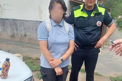 В Новотроицке сотрудники Госавтоинспекции задержали 19-летнюю закладчику закладчицу наркотиков