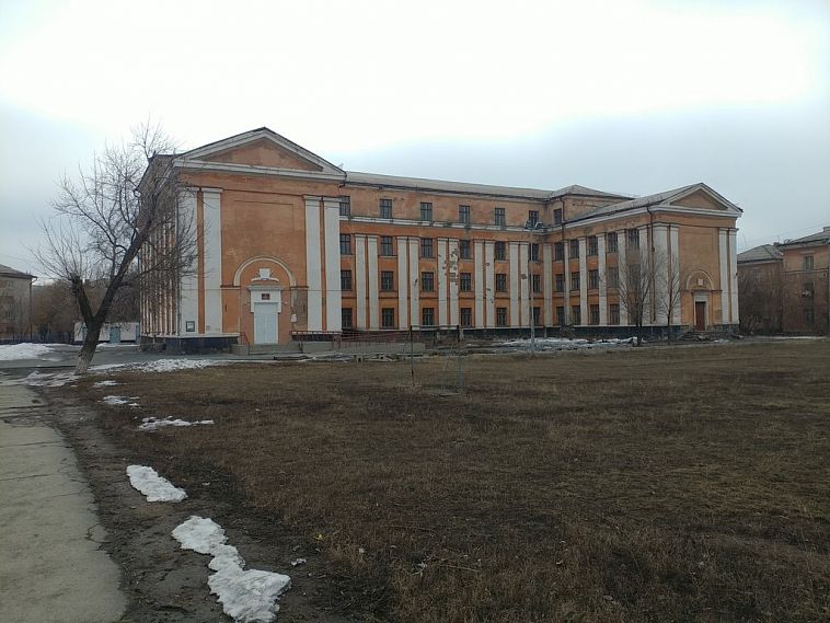 В Новотроицке в рамках СЭП отремонтируют третий корпус гимназии