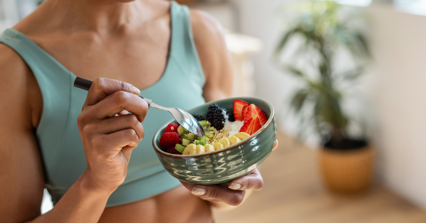 Жир на животе: фрукт из супермаркета действительно помогает убрать живот